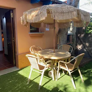  Apartamento Estudio Pareja Con Jardincito Privado Barbacoa Con Piscina Compartida España
